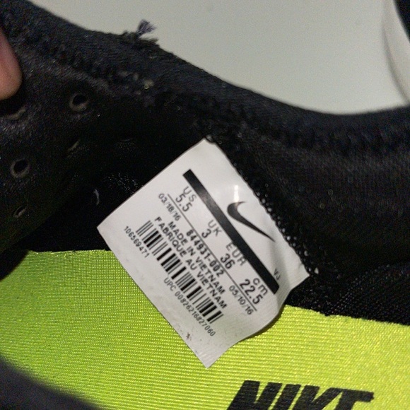 Nike Roshe US5.5 - Picture 5 of 5